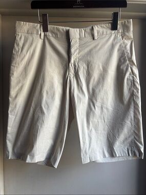 Theory Men's Khaki Casual Shorts - Classic Summer Style